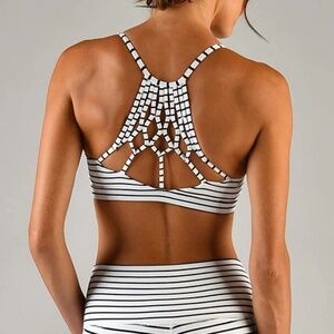 NWT Glyder Energy Bra in Black / White Stripe Small (6)